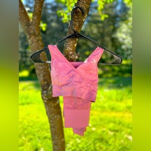 Gym Shark Top & Legging set🩷🦈